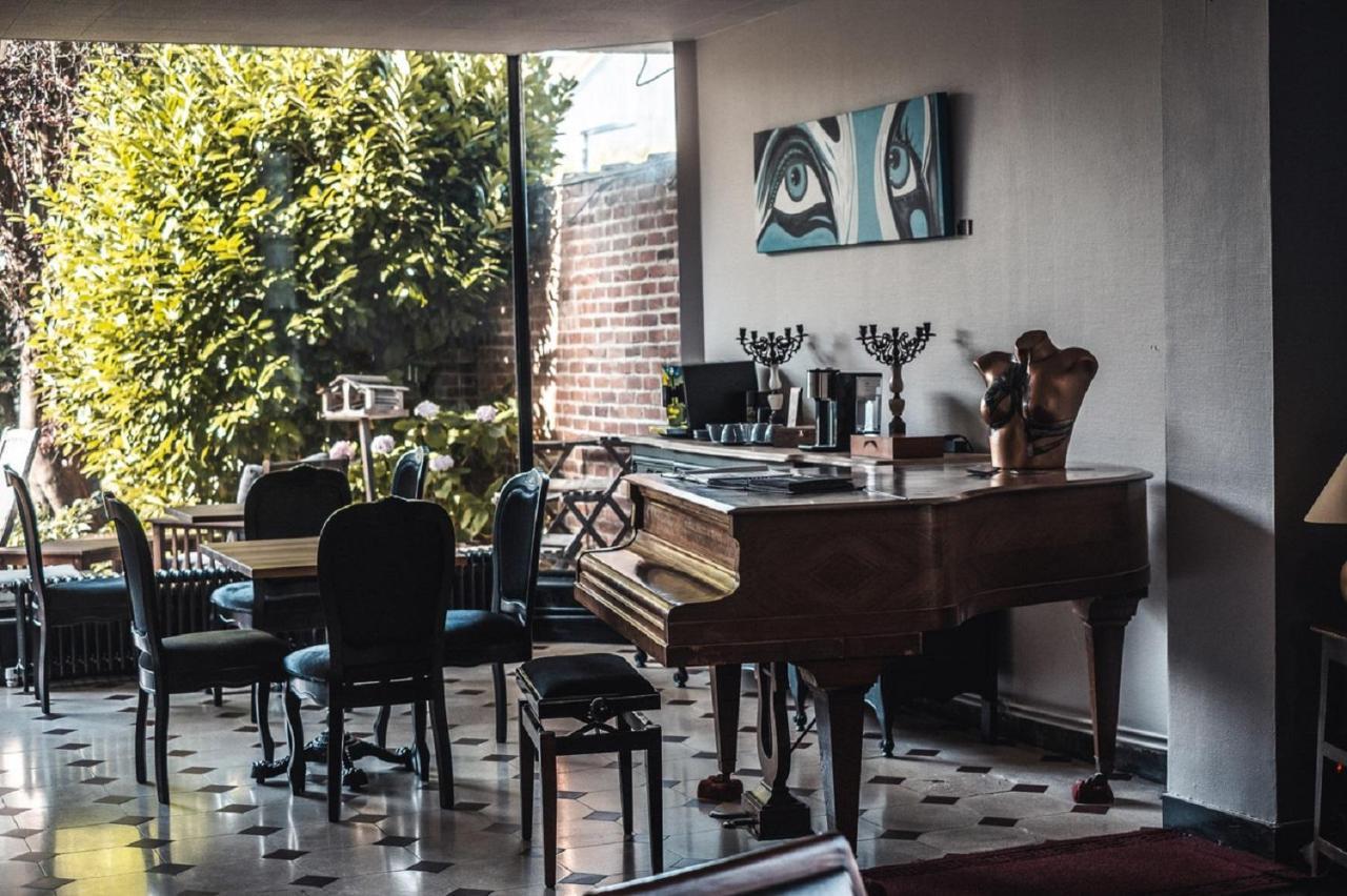 La Maison Bleue De Рубе Екстериор снимка