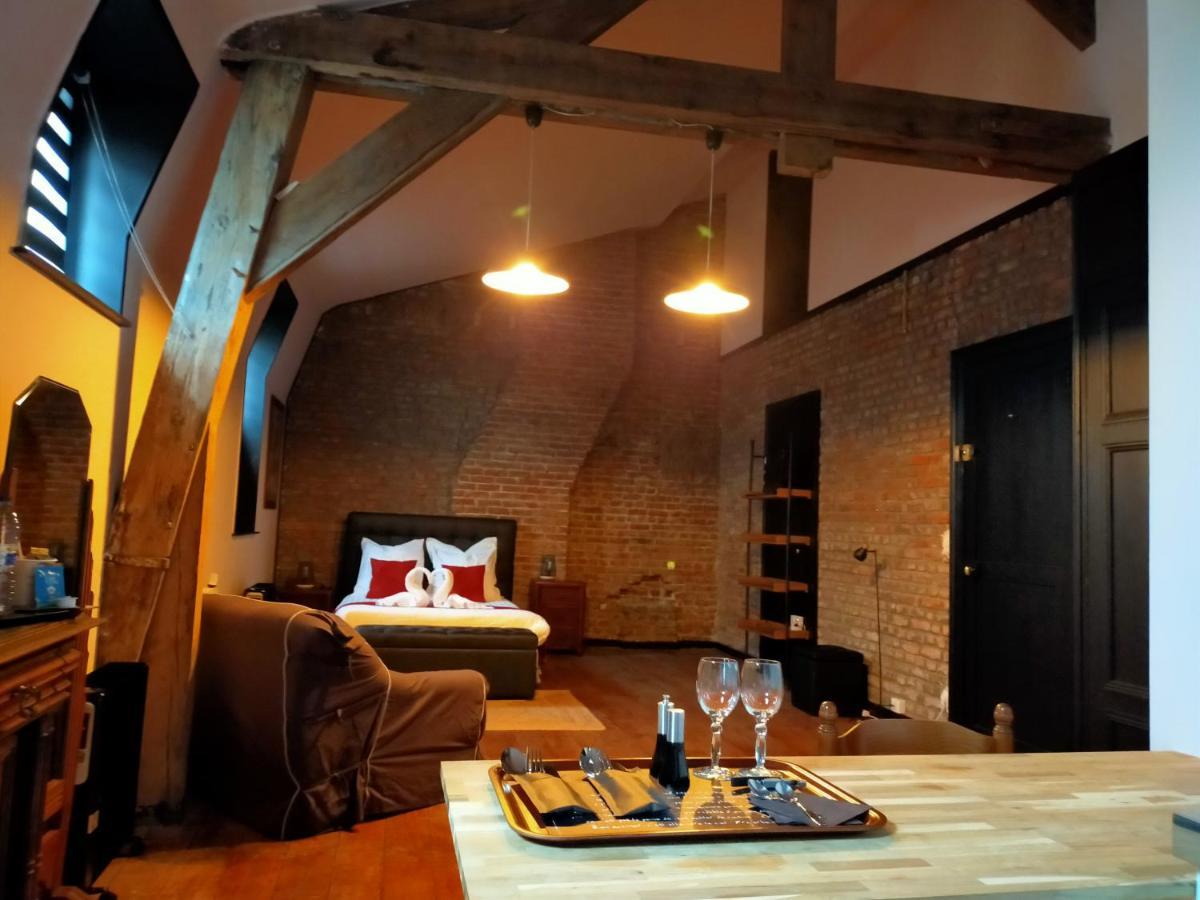 La Maison Bleue De Рубе Екстериор снимка