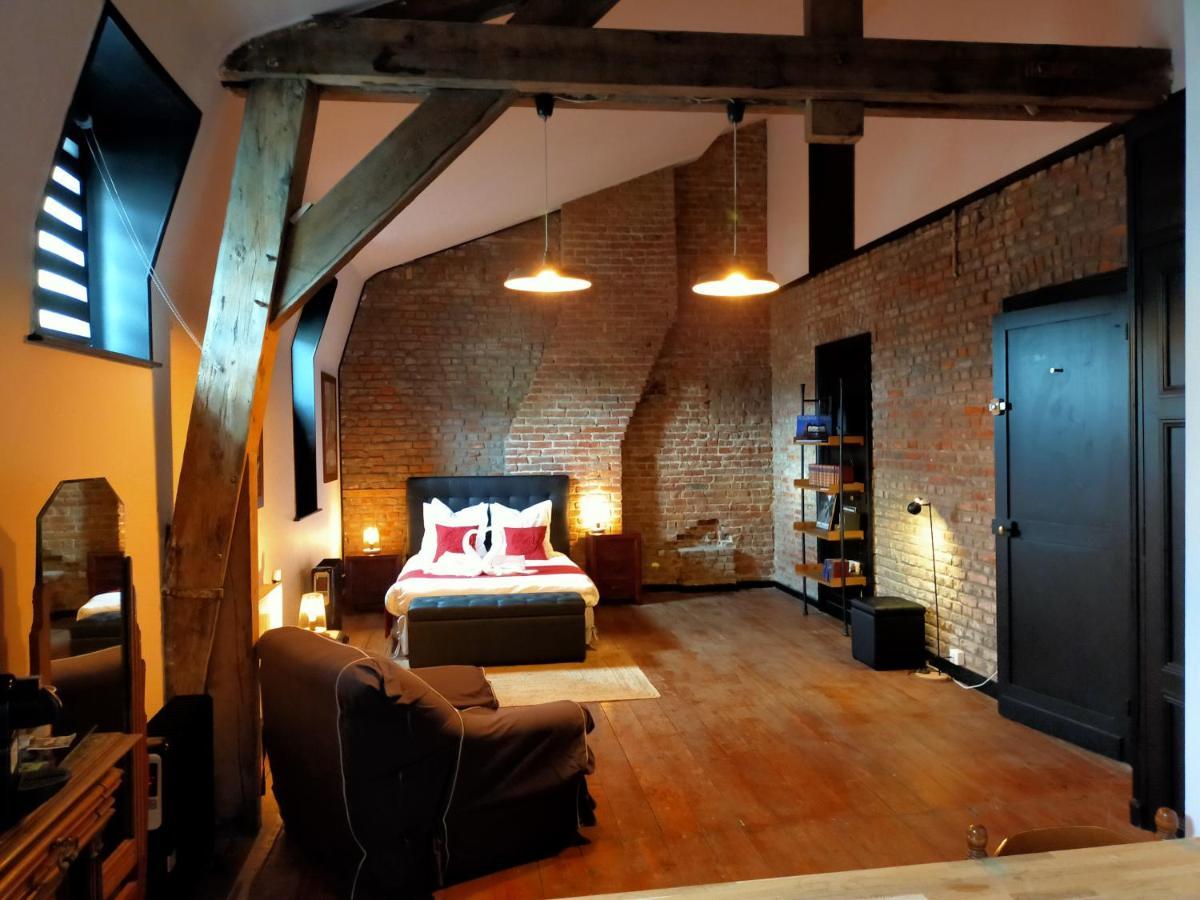 La Maison Bleue De Рубе Екстериор снимка