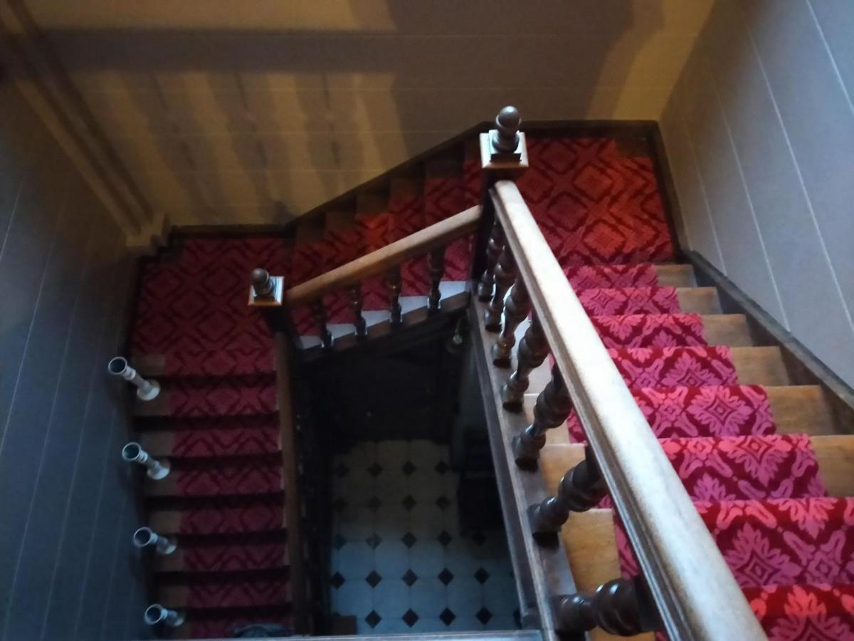 La Maison Bleue De Рубе Екстериор снимка